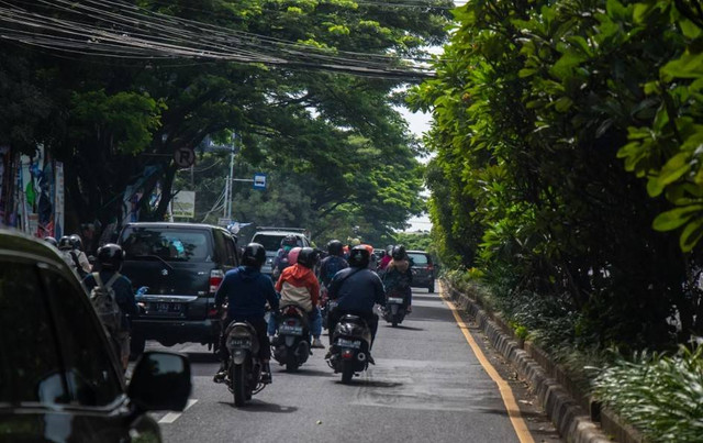 Pilihan transportasi murah Bandung Jakarta. Foto hanyalah ilustrasi bukan tempat sebenarnya. Sumber: Unsplash/