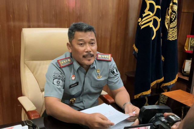 Kalapas Jember, Hasan Basri memberikan keterangannya