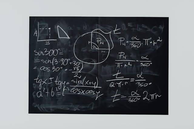 Ilustrasi Materi Matematika Kelas 9 Semester 1 Kurikulum 2013, foto:pexels