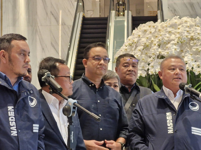 NasDem resmi usung Anies Baswedan sebagai bakal cagub DKI Jakarta dari NasDem, Senin (22/7/2024). Foto: Nadia Riso/kumparan