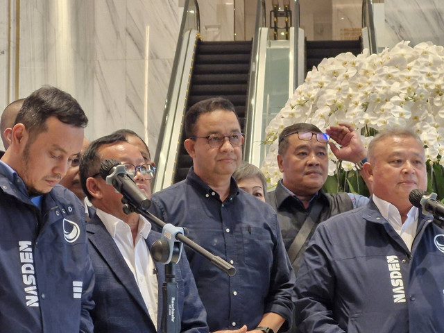 NasDem resmi usung Anies Baswedan sebagai bakal cagub DKI Jakarta dari NasDem, Senin (22/7/2024). Foto: Nadia Riso/kumparan