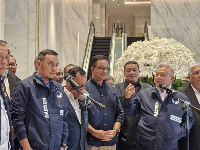 NasDem resmi usung Anies Baswedan sebagai bakal cagub DKI Jakarta dari NasDem, Senin (22/7/2024). Foto: Nadia Riso/kumparan