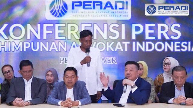 Konferensi pers PERADI perkembangan kasus Vina Cirebon. Foto: Youtube/ DPN PERADI