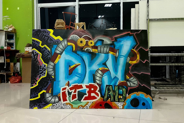 Hasil karya seni mural x grafiti dibuat oleh penulis