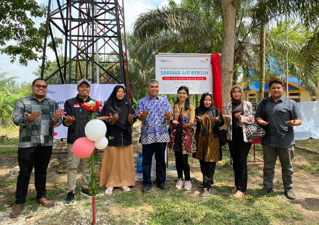 Program TJSL Telkom Gandeng IZI Bantu Sarana Air Bersih Di Ponpes Aufia GBIS 