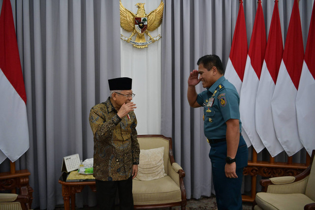 Wakil Presiden Ma'ruf Amin menerima KSAL Muhammad Ali. Foto: Dok. BPMI Setwapres