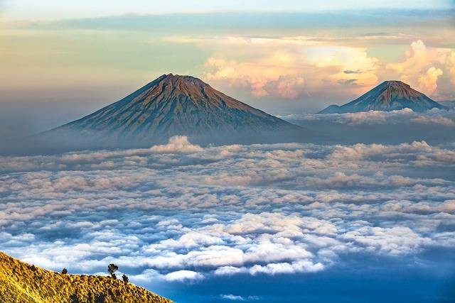 Foto Hanya Sekedar Ilustrasi: Sejarah Gunung Kemukus.Sumber: Pixabay.com