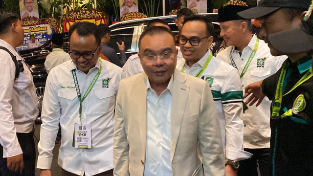 Ketua Harian DPP Partai Gerindra, Sufmi Dasco Ahmad menghadiri perayaan hari lahir PKB ke-26 di Jakarta Convention Center (JCC), Senayan, Jakarta Pusat, Selasa (23/7/2024). Foto: Zamachsyari/kumparan