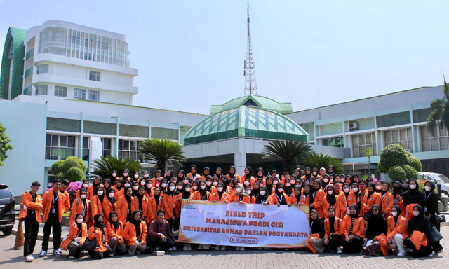 Field trip mahasiswa Prodi S-1 Gizi Fakultas Kesehatan Masyarakat Universitas Ahmad Dahlan (UAD) di RSI Sultan Agung Semarang (Dok. Istimewa)