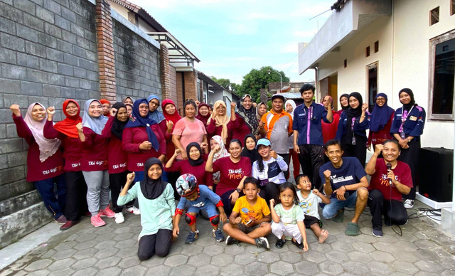 Mahasiswa Kesehatan Masyarakat UAD Ajak Masyarakat Jaranan, Banguntapan, Bantul Terapkan Hidup Sehat (Dok. Istimewa)