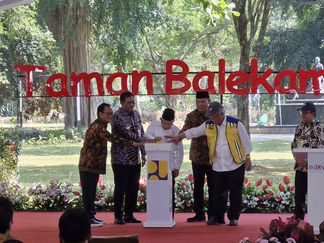 Wakil Presiden Ma'ruf Amin meresmikan penataan Kawasan Taman Balekambang, Surakarta / Dok. Nadia Riso