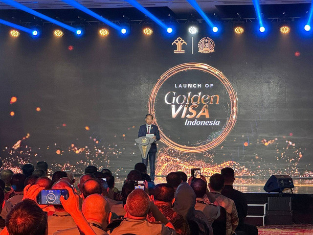 Presiden Jokowi di acara grand launching golden visa di Hotel Ritz Carlton, Jakarta, Kamis (25/7/2024). Foto: Luthfi Humam/kumparan