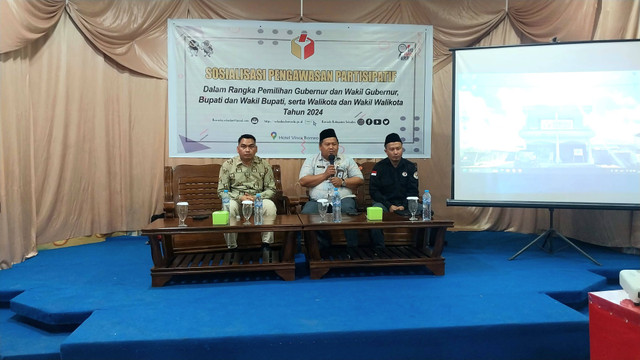 Bawaslu Kabupaten Sekadau menggelar sosialisasi pengawasan partisipatif, Kamis, 25 Juli 2024. Foto: Dina Mariana/Hi!Pontianak