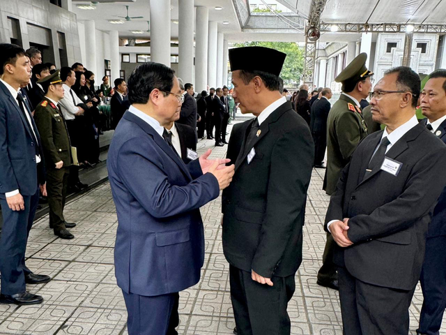 Mentan Andi Amran Sulaiman tiba ke Hanoi, Vietnam dalam menghadiri penghormatan meninggalnya tokoh besar nasional Vietnam Nguyen Phu Trong, Rabu (25/7/2024). Foto: Dok. Kementan