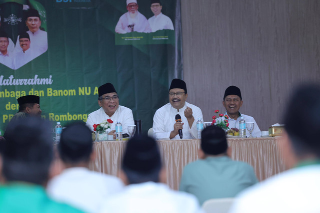 Sekretaris Jenderal PBNU Gus Saifullah Yusuf (Gus Ipul) (tengah). Foto: PBNU