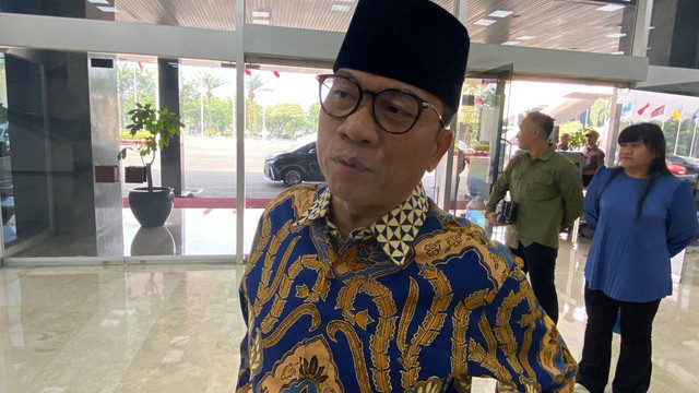 Waketum PAN Yandri Susanto di kompleks parlemen, Senayan, Jakarta, Jumat (26/7). Foto: Haya Syahira/kumparan