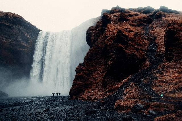 Curug Cimarinjung, foto hanya ilustrasi, bukan gambar sebenarnya, Pexels/Sam Holder