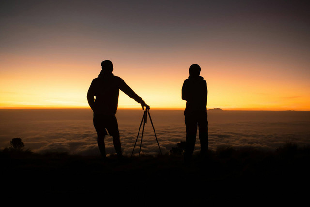 Naik Gunung Merbabu Berapa Jam. Foto hanya ilustrasi. Sumber Unsplash Aliko Sunawang