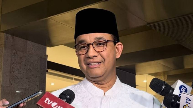 Anies Baswedan di Masjid Istiqlal, Jakarta Pusat, Senin (29/7/2024). Foto: Haya Syahira/kumparan