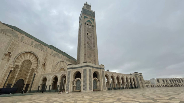 Masjid Raja Hasan II di Casablanca. Foto: Arifin Asydhad/kumparan