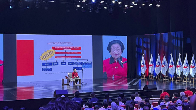 Ketum PDIP Megawati Soekarnoputri di Mukernas Perindo di Inews Tower, Jakarta Pusat, Selasa (30/7/2024). Foto: Haya Syahira/kumparan