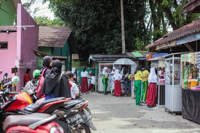 Ilustrasi jajanan di sekolah. Foto: Shutterstock