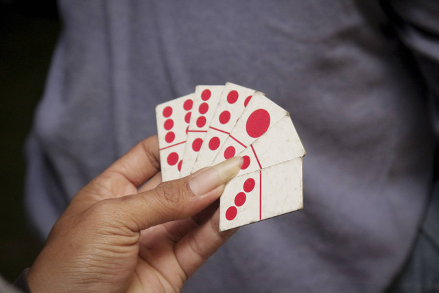 Ilustrasi kartu gaple domino. Foto: Afrizal Muhammad/Shutterstock