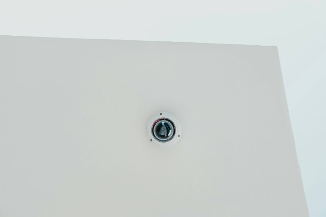 Ilustrasi CCTV WiFi terbaik. Foto: Unsplash.com