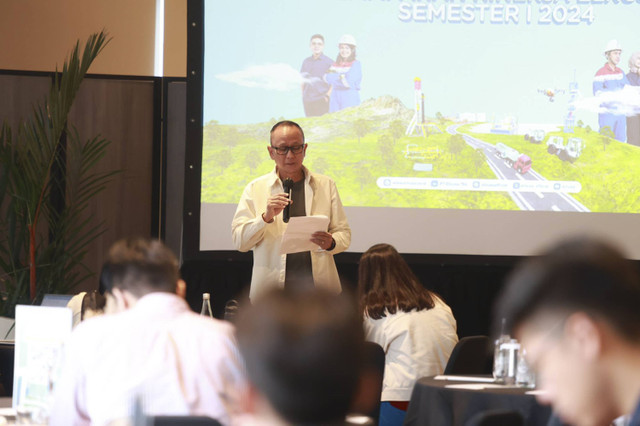 Direktur Utama Elnusa, Bachtiar Soeria Atmadja, dalam konferensi pers di Jakarta, Rabu (31/7/2024). Foto: Dok. Elnusa