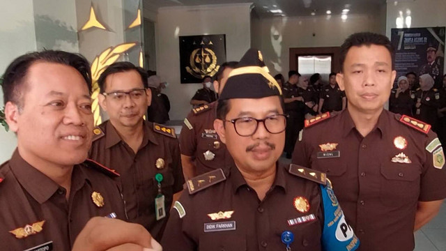 Inspektur V Jaksa Agung Muda Pengawasan (Jamwas) Kejaksaan Agung RI, Didik Farkahan Alisyahdi, saat beri keterangan di Kejaksaan Negeri Bojonegoro. Kamis (01/08/2024) (Aset: Imam Nurcahyo/BeritaBojonegoro)