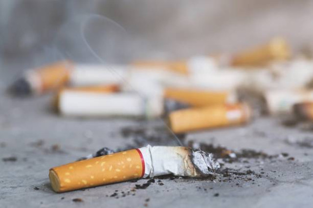 Dok. iStock GETTY IMAGES - sampah rokok