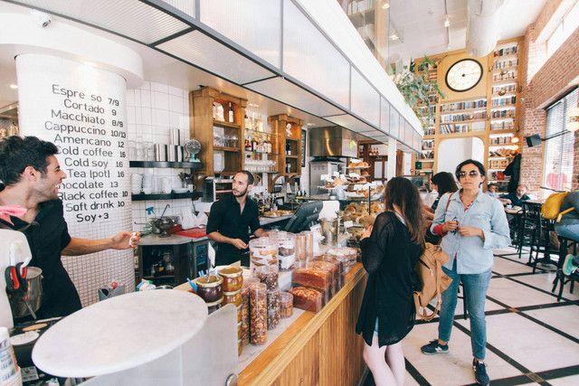 Kopikina Kemang.. Foto hanya ilustrasi, bukan tempat sebenarnya. Sumber: Unsplash/robert bye