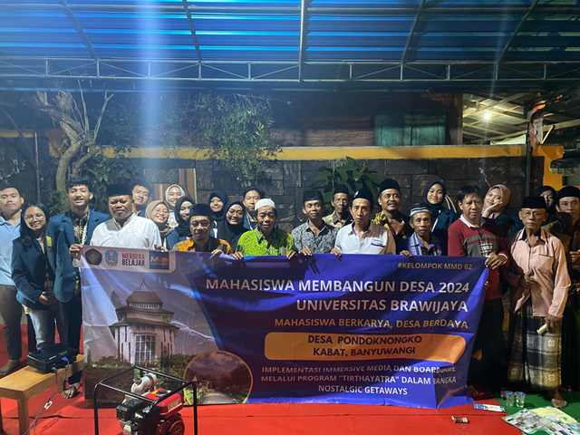 Petani desa Pondoknongko dan Mahasiswa/i Universitas Brawijaya