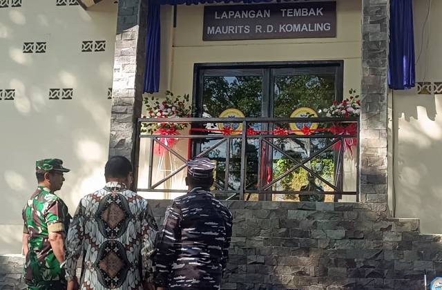 Peresmian lapangan tembak Maurits R. D. Komaling di kawasan Markas Besar Lantamal VIII Manado, Sulawesi Utara (Sulut).