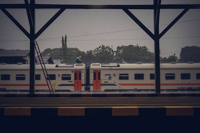 Penginapan dekat Stasiun Lempuyangan. Sumber: Unsplash/Mourizal Zativa