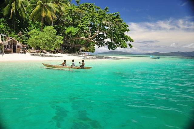 Tempat bersejarah di Papua Barat. Foto hanya ilustrasi, bukan tempat yang sebenarnya. Sumber: Unsplash/r0229 oke