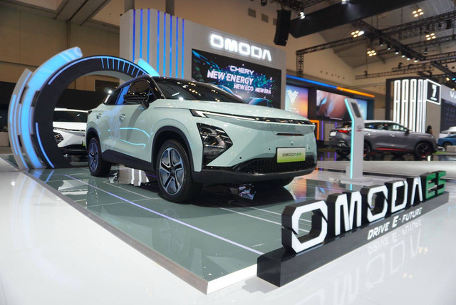 Mobil listrik Chery Omoda E5 di GIIAS 2024. Foto: dok. Chery Sales Indonesia