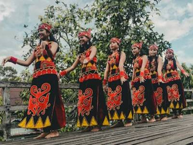 Ilustrasi suku dayak bulusu. Foto: Pexels