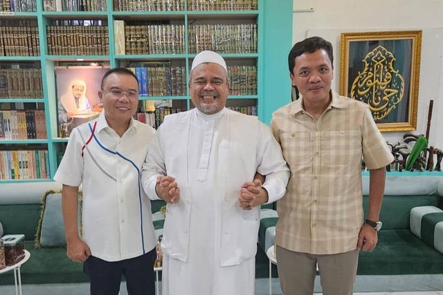 Sufmi Dasco Ahmad dan Habiburrokhman bertemu Habib Rizieq Syihab. Foto: Instagram/@sufmi_dasco