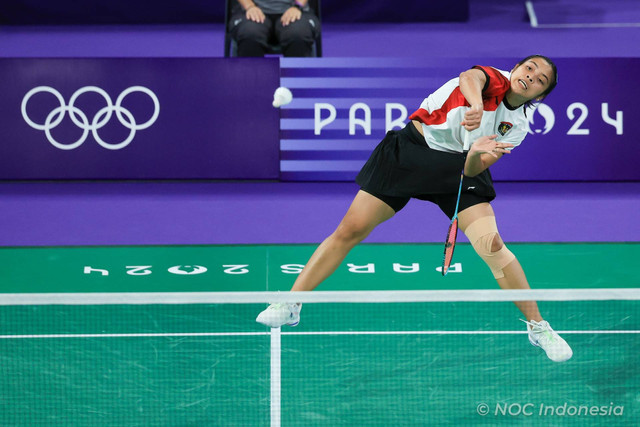 Tunggal putri Indonesia Gregoria Mariska Tunjung pada pertandingan Olimpiade Paris 2024 di Porte De La Chapella Arena, Paris, Prancis. Foto: NOC Indonesia