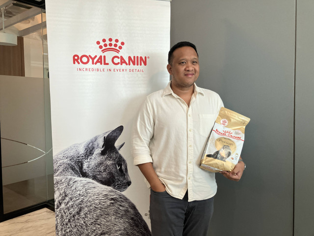 Presiden Direktur Royal Canin Indonesia, Ridarrahim Nirwandar, di Kantor Royal Canin, Pondok Indah Office Tower 3, Jakarta Selatan, Jumat (19/7/2024). Foto: Ema Fitriyani/kumparan