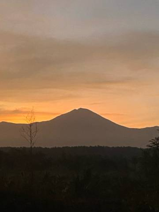 Sumber: Pribadi, 17/6/2024 (Pemandangan Sisi Timur Gunung Rinjani)