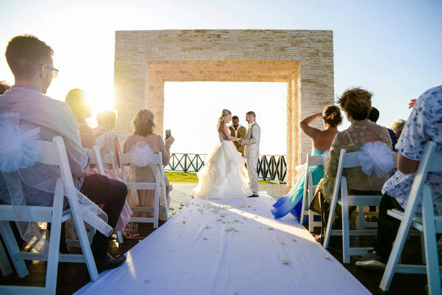 Tempat Wedding Outdoor di Cimahi. Foto hanya ilustrasi bukan tempat/gambar sebenarnya. Sumber foto: Pexels/giuseppe messina