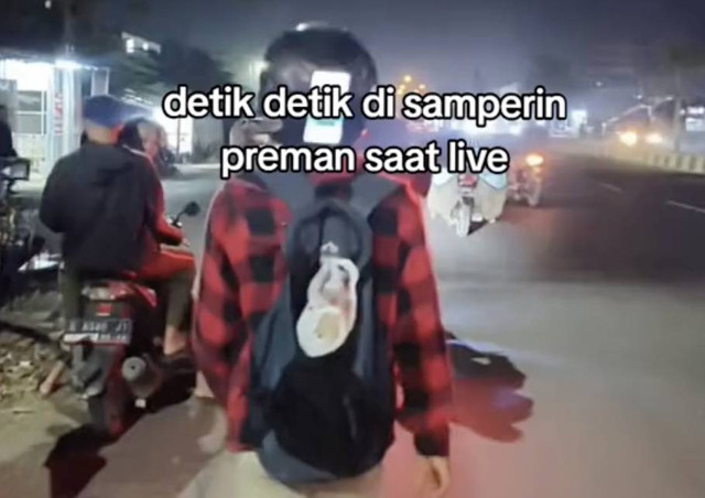 Tangkapan layar live TikTok. Dok: TikTok @lufias_saiko