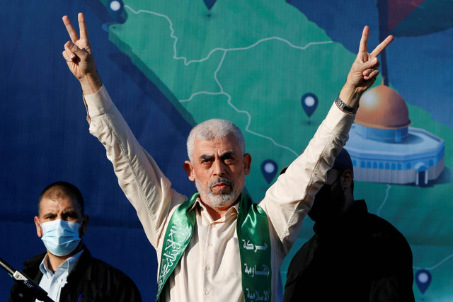 Pemimpin baru Hamas Yahya Sinwar. Foto: Mohammed Salem / REUTERS