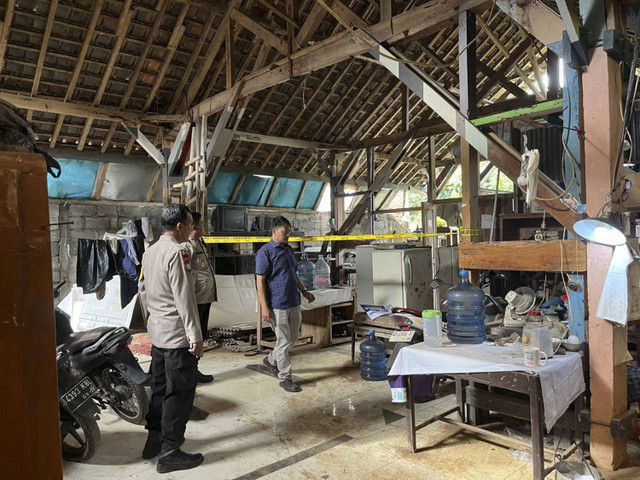 Rumah Nur pemakan kucing di Gunungpati, Semarang. Foto: Intan Alliva/kumparan