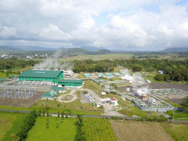 Pembangkit Listrik Tenaga Panas bumi (PLTP) Lahendong Unit 5 dan 6 yang dikelola oleh anak usaha Pertamina NRE, PT Pertamina Geothermal Energy Tbk (PGE). Foto: PGE