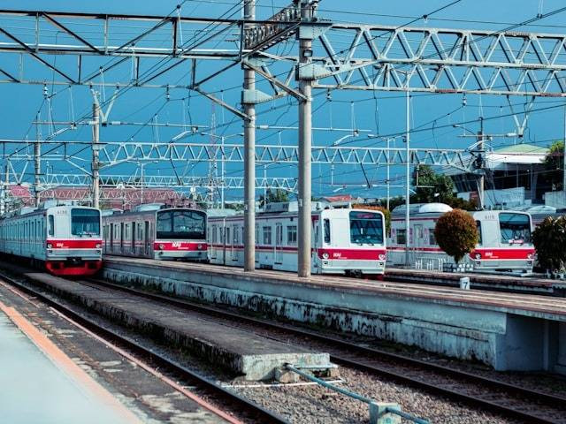 Tanah Abang Peron Berapa di Manggarai. Foto hanya ilustrasi, bukan tempat sebenarnya. Sumber:Unsplash/Faisal Hanafi