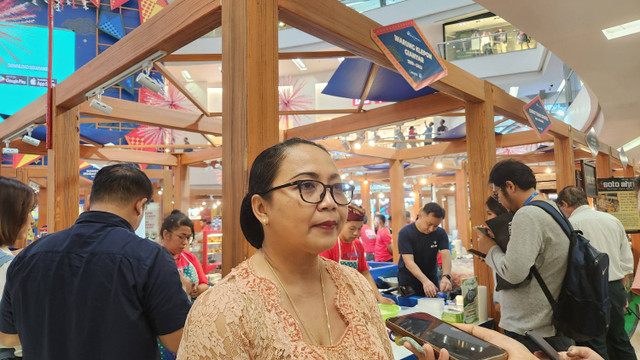 Puluhan tenant kuliner legendaris hadir di festival Kampoeng Legenda Mal Ciputra Jakarta, 7-18 Agustus 2024. Foto: Azalia Amadea/kumparan 