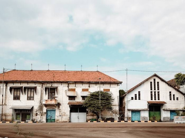 Wisata dekat Stasiun Cirebon (Foto Kota Cirebon) Sumber: unsplash/ Ervan Sugiana